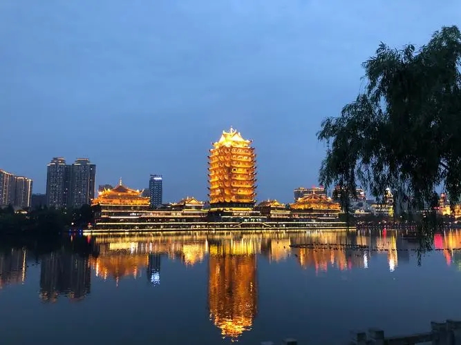 &#19975;&#35937;&#22478;&#45;&#19975;&#35937;&#22478;&#65288;&#20013;&#22269;&#65289;